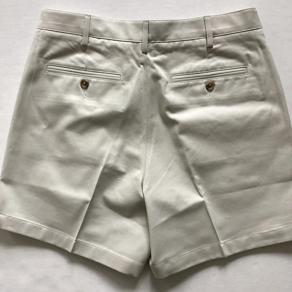 Lands’ End Traditional Fit Shorts Size 32 NWOT